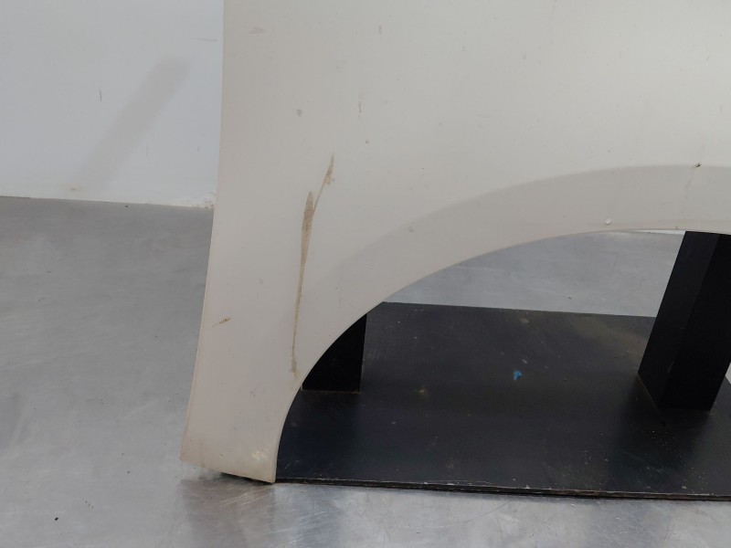 Recambio de aleta delantera derecha para citroën c4 grand picasso exclusive referencia OEM IAM   