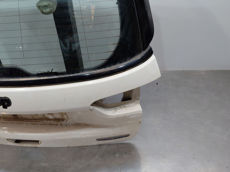 Recambio de porton trasero para jeep compass ii multiair referencia OEM IAM 68242348AA  