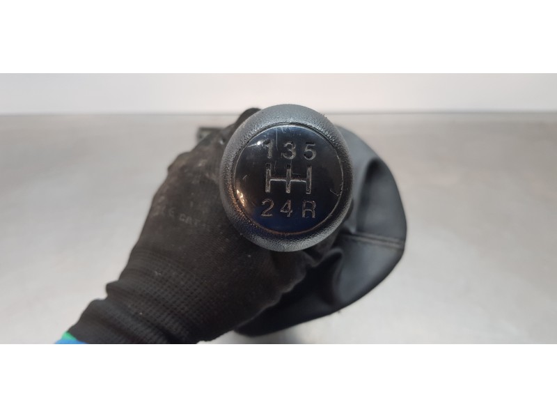 Recambio de palanca cambio para fiat doblo ii cargo (263) furgón base referencia OEM IAM 55266371 50294312 