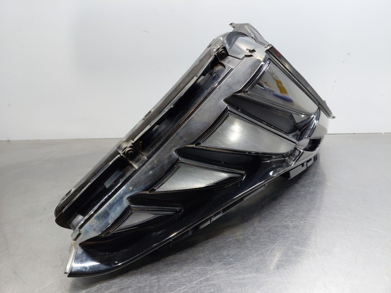Recambio de piloto delantero izquierdo para hyundai tucson hybrid referencia OEM IAM 92207N7100  