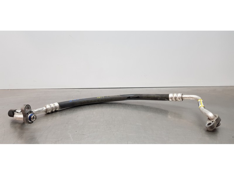 Recambio de tubos aire acondicionado para hyundai kona klass 2wd referencia OEM IAM 97762J9450  