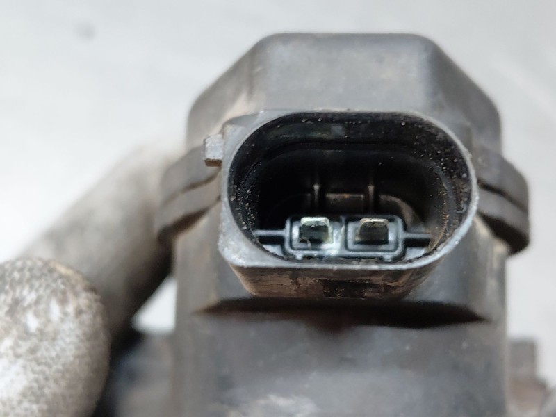 Recambio de pinza freno trasera izquierda para audi q5 (8rb) 2.0 tdi quattro referencia OEM IAM 8K0615403B  