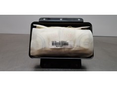 Recambio de airbag delantero derecho para ssangyong rodius xdi limited referencia OEM IAM 8621021003  