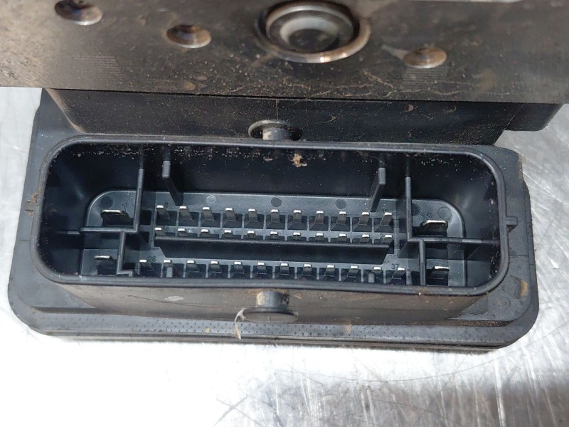 Recambio de abs para hyundai i30 (pd) essence referencia OEM IAM   