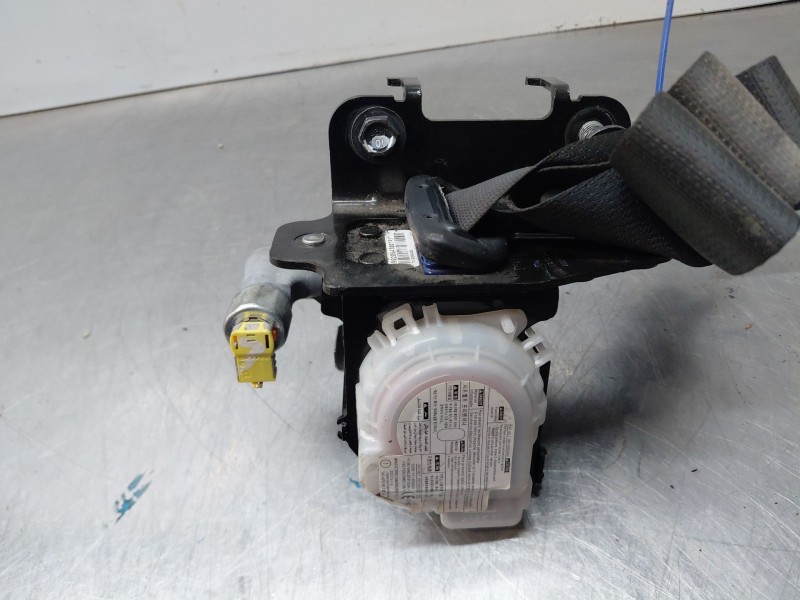 Recambio de cinturon seguridad trasero derecho para hyundai i30 (pd) essence referencia OEM IAM   