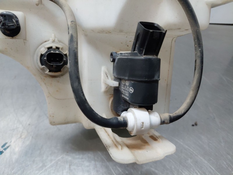 Recambio de deposito limpia para hyundai i30 (pd) essence referencia OEM IAM   