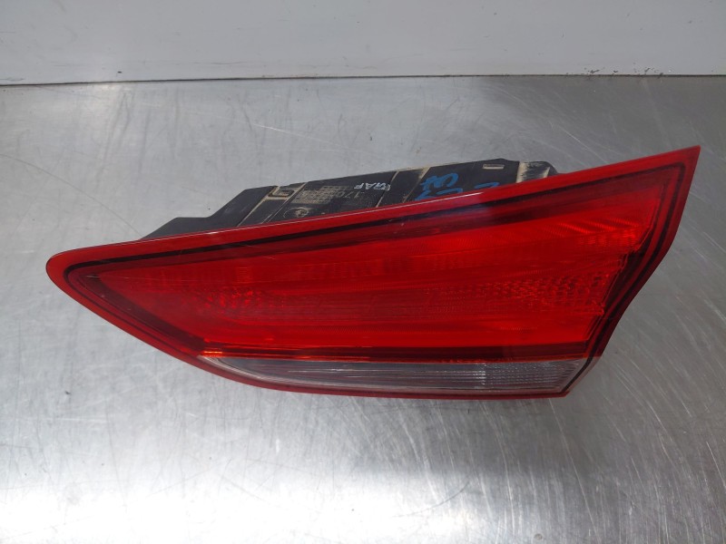 Recambio de piloto trasero derecho interior para hyundai i30 (pd) essence referencia OEM IAM   