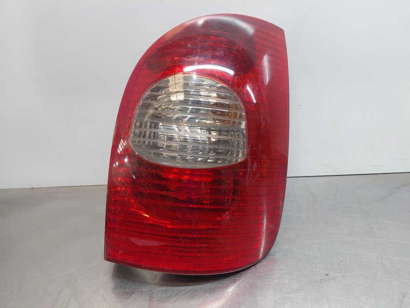 Recambio de piloto trasero derecho para citroën xsara picasso (n68) 2.0 hdi referencia OEM IAM 6351T2 9650005780 