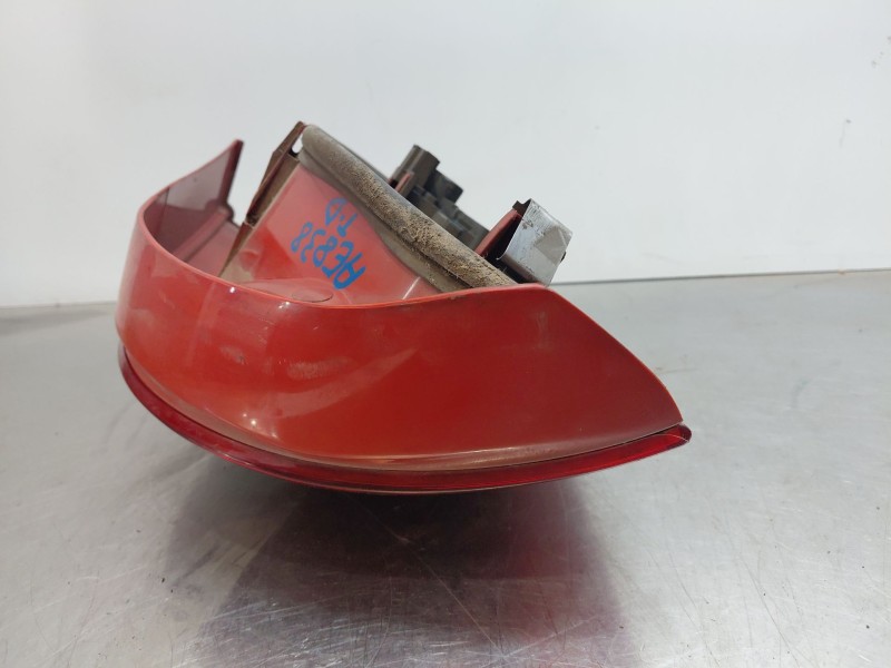 Recambio de piloto trasero derecho para citroën xsara picasso (n68) 2.0 hdi referencia OEM IAM 6351T2 9650005780 