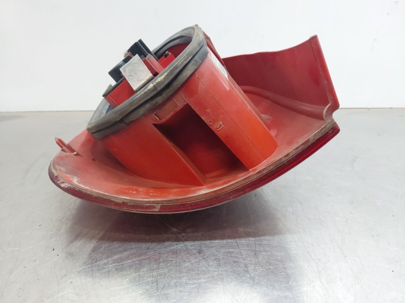 Recambio de piloto trasero derecho para citroën xsara picasso (n68) 2.0 hdi referencia OEM IAM 6351T2 9650005780 