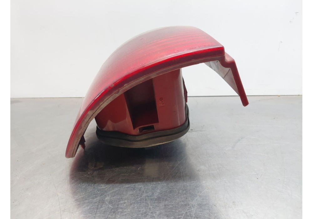 Recambio de piloto trasero izquierdo para citroën xsara picasso (n68) 2.0 hdi referencia OEM IAM 6350T2 9650005880 