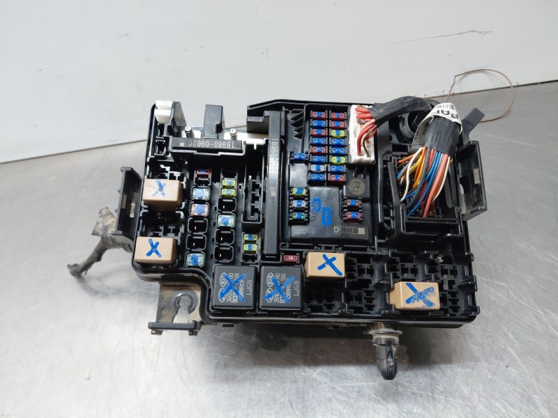 Recambio de caja reles / fusibles para hyundai i30 (pd) essence referencia OEM IAM 919D5F2010  
