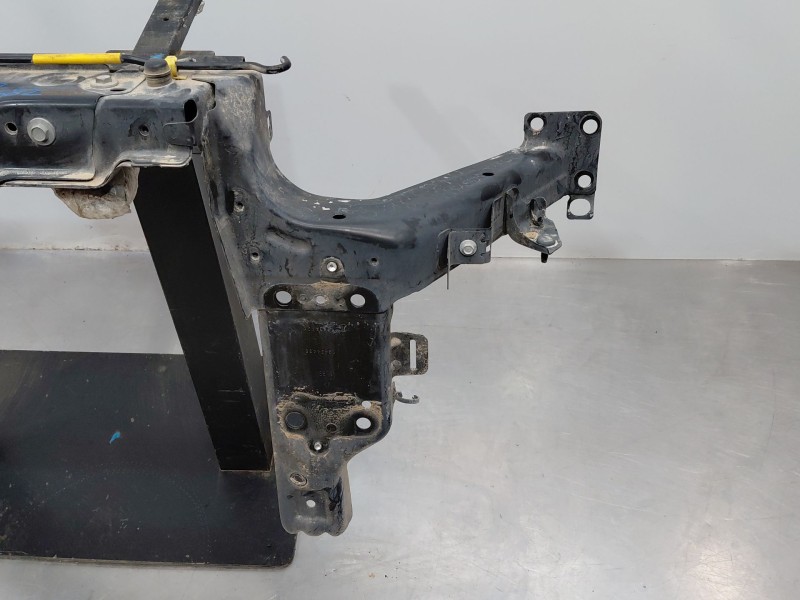 Recambio de panel frontal para opel corsa e design referencia OEM IAM 13444708  