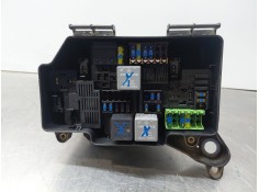 Recambio de caja reles / fusibles para mercedes-benz clase e t-model (s213) e 350 d (213.222) referencia OEM IAM    2