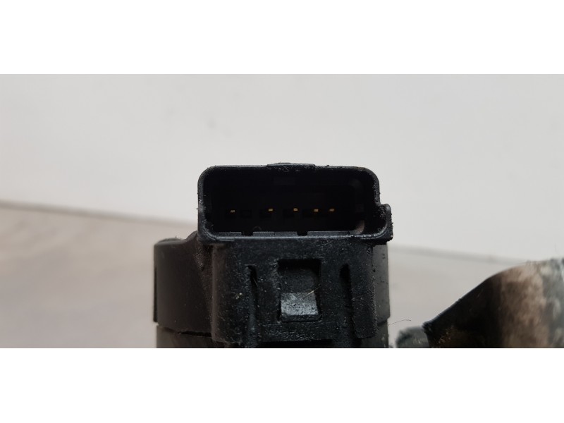 Recambio de valvula egr para peugeot 407 sw premium referencia OEM IAM 9681825280  