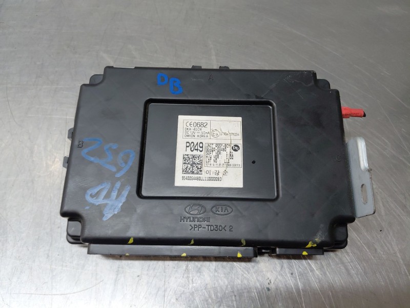 Recambio de modulo confort para hyundai i30 (pd) essence referencia OEM IAM   
