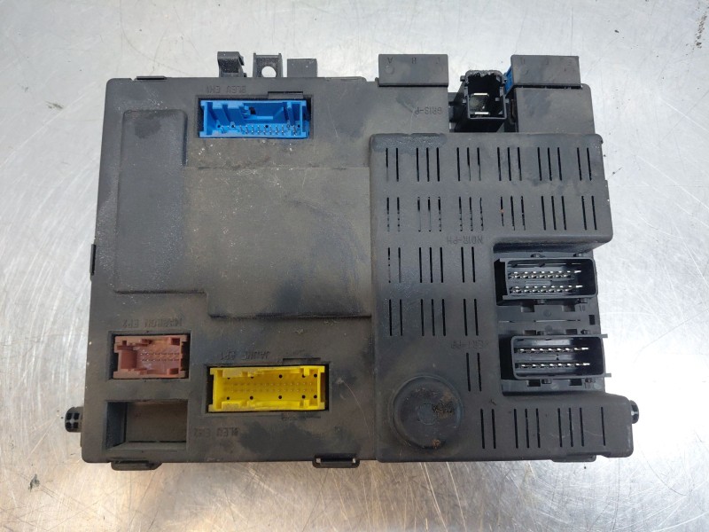 Recambio de caja reles / fusibles para citroën xsara picasso (n68) 2.0 hdi referencia OEM IAM 9642409480  