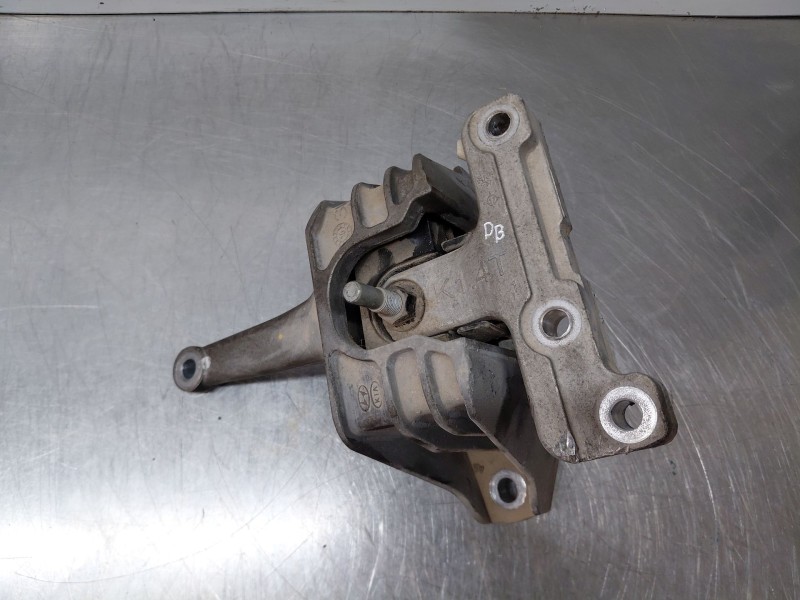 Recambio de soporte motor derecho para hyundai i30 (pd) essence referencia OEM IAM   