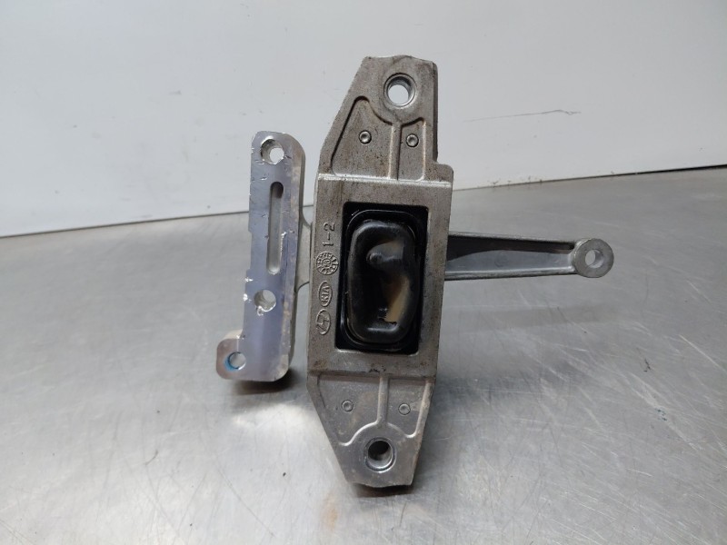Recambio de soporte motor derecho para hyundai i30 (pd) essence referencia OEM IAM   