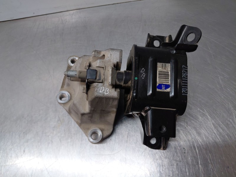 Recambio de soporte motor izquierdo para hyundai i30 (pd) essence referencia OEM IAM   