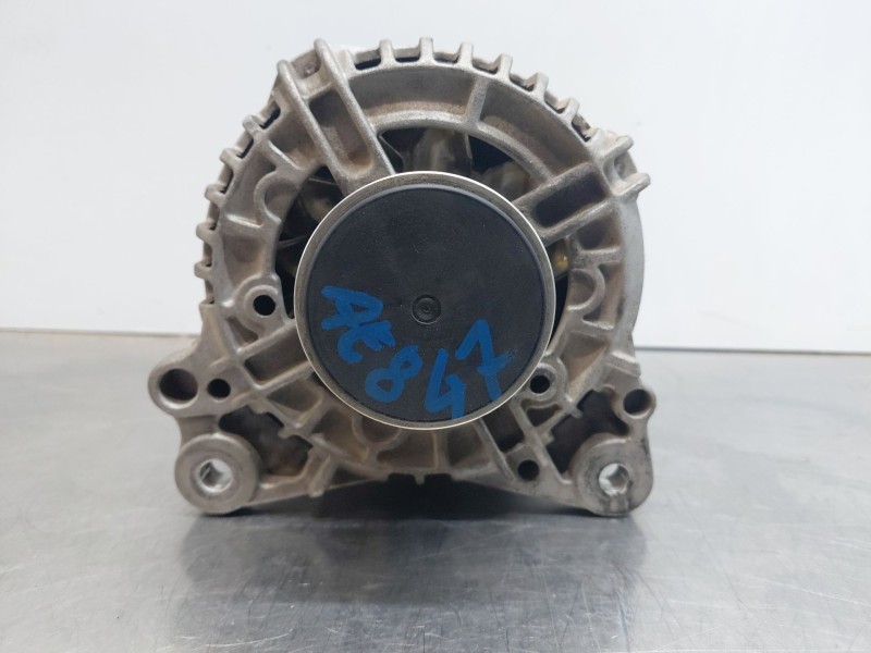 Recambio de alternador para seat altea (5p1) 2.0 tdi referencia OEM IAM   