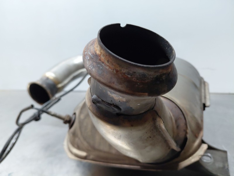 Recambio de filtro de particulas para citroën c4 grand picasso exclusive referencia OEM IAM 9804925980  