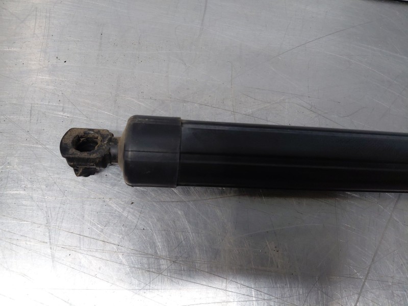 Recambio de amortiguadores maletero / porton para citroën c4 grand picasso exclusive referencia OEM IAM 9812130180  