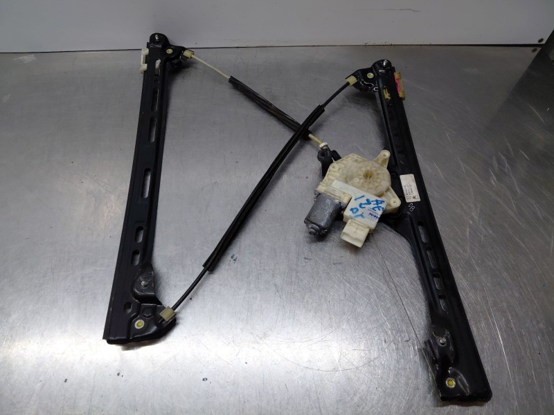 Recambio de elevalunas delantero izquierdo para citroën c4 grand picasso exclusive referencia OEM IAM 9675924780  