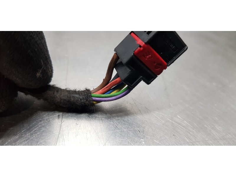 Recambio de amortiguadores maletero / porton para land rover range rover vogue referencia OEM IAM LR034399  