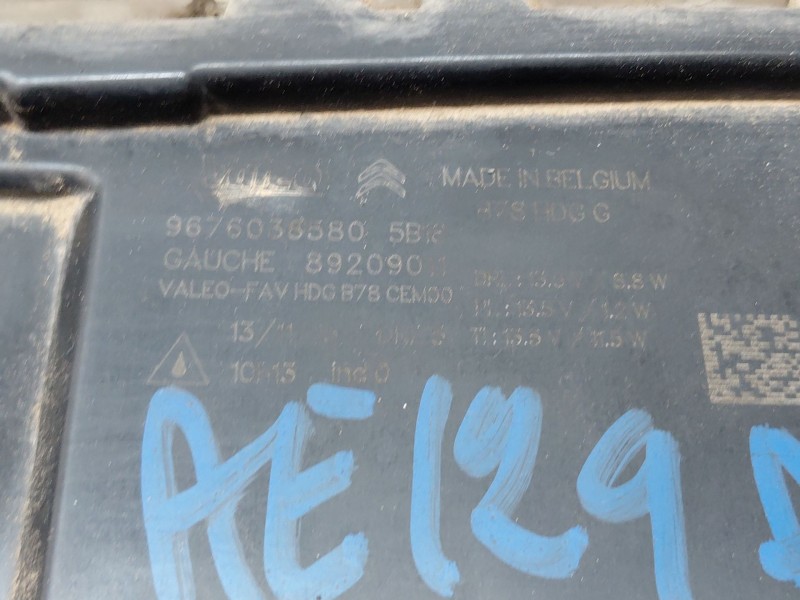 Recambio de faro antiniebla izquierdo para citroën c4 grand picasso exclusive referencia OEM IAM 9676036580  
