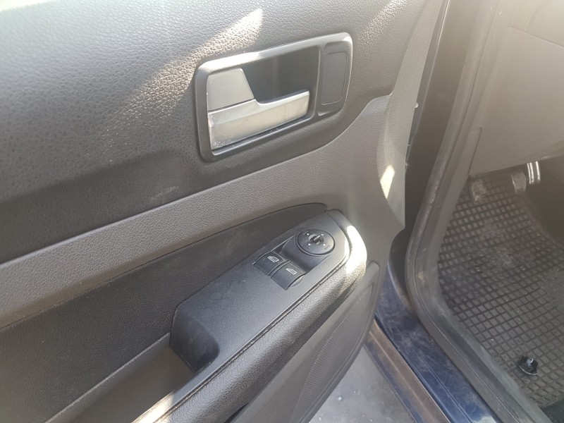 ford focus berlina (cap) del año 2005