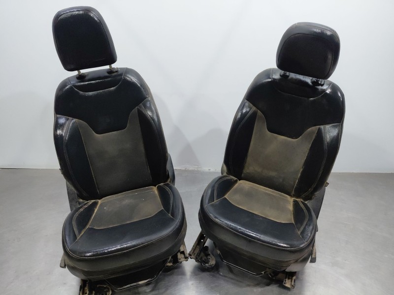 Recambio de juego asientos completo para jeep compass ii multiair referencia OEM IAM   