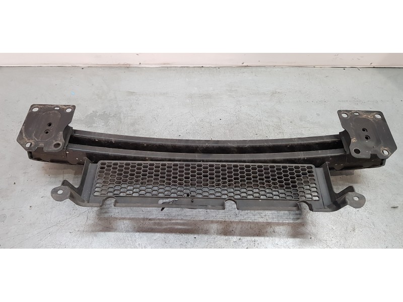 Recambio de refuerzo paragolpes delantero para chrysler grand voyager limited referencia OEM IAM 5113162AA  