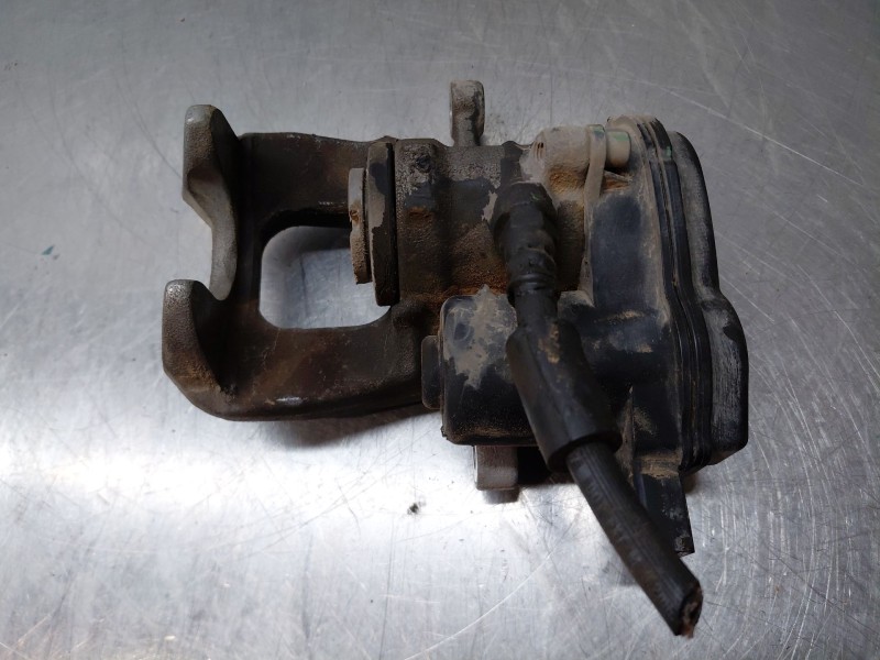 Recambio de pinza freno trasera derecha para jeep compass ii multiair referencia OEM IAM   
