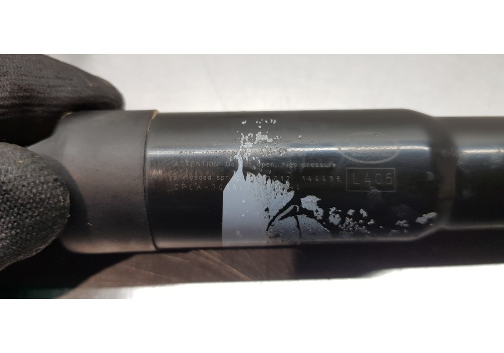 Recambio de amortiguadores maletero / porton para land rover range rover vogue referencia OEM IAM LR034399  