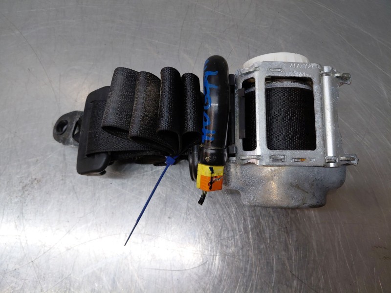 Recambio de cinturon seguridad trasero derecho para jeep compass ii multiair referencia OEM IAM   