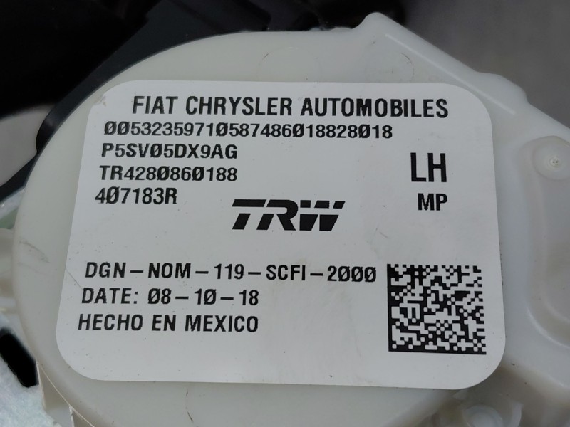Recambio de cinturon seguridad trasero izquierdo para jeep compass ii multiair referencia OEM IAM   