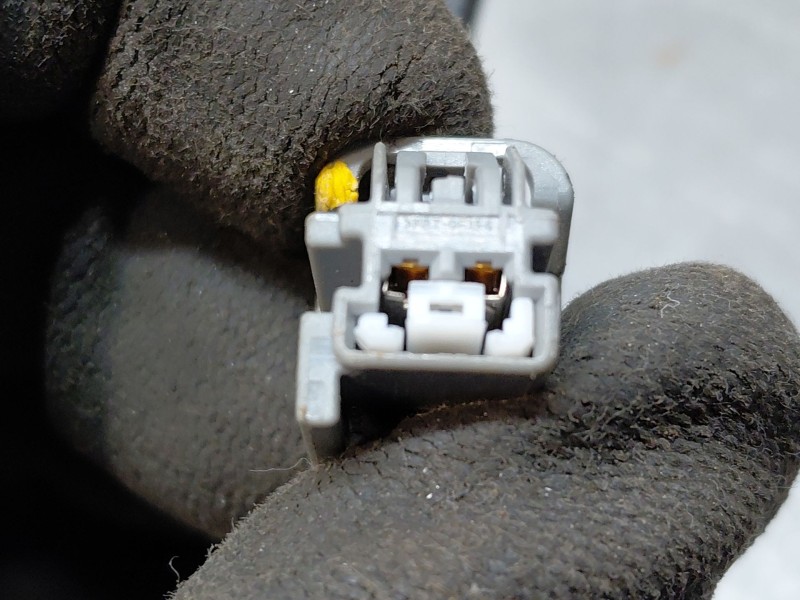 Recambio de enganche del cinturon delantero izq para jeep compass ii multiair referencia OEM IAM   
