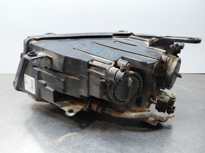 Recambio de faro derecho para jeep compass ii multiair referencia OEM IAM   