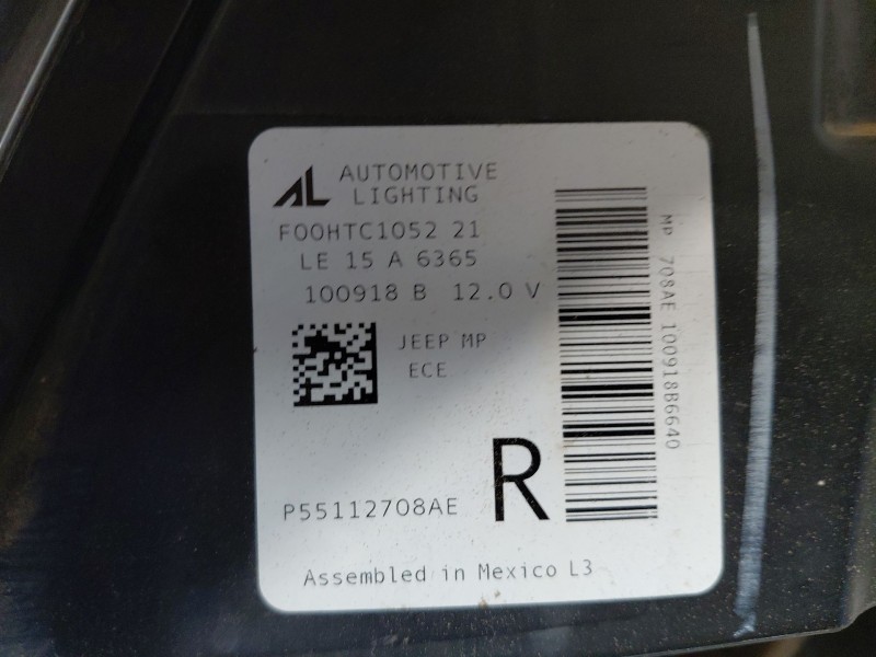 Recambio de faro derecho para jeep compass ii multiair referencia OEM IAM   