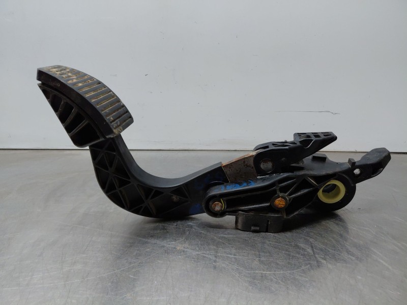 Recambio de pedal freno para jeep compass ii multiair referencia OEM IAM   