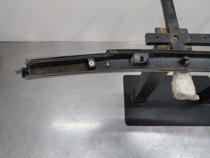 Recambio de molduras delanteras para citroën c4 grand picasso exclusive referencia OEM IAM   