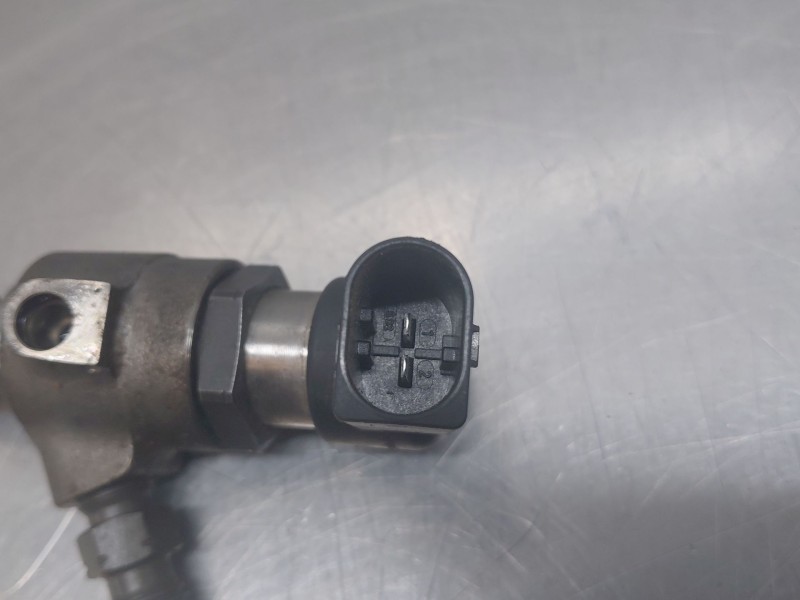Recambio de inyector para seat ibiza iv (6j5, 6p1) 1.6 tdi referencia OEM IAM   