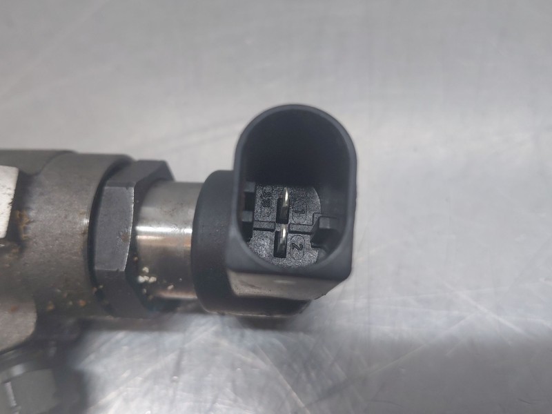 Recambio de inyector para seat ibiza iv (6j5, 6p1) 1.6 tdi referencia OEM IAM   