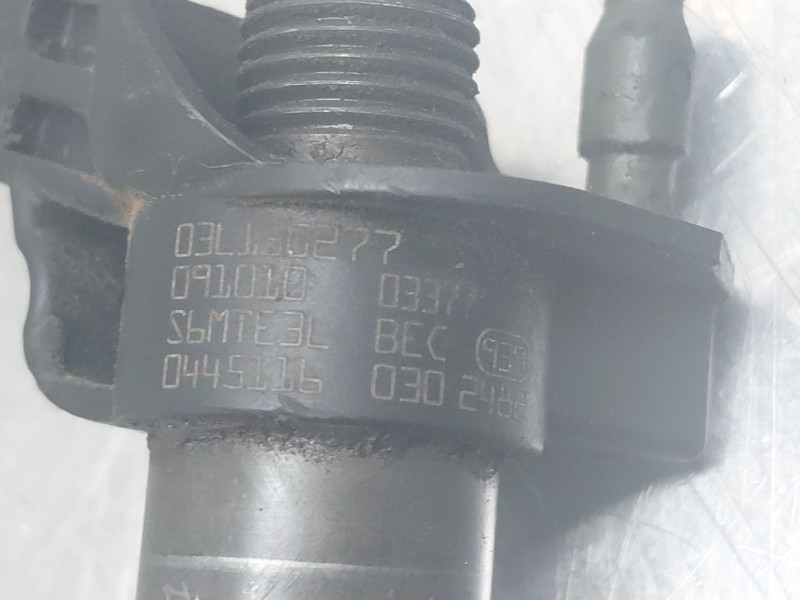 Recambio de inyector para toyota corolla touring sports (e21) hybrid referencia OEM IAM   