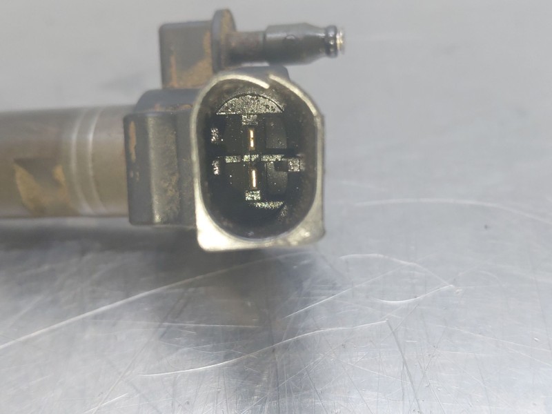 Recambio de inyector para toyota corolla touring sports (e21) hybrid referencia OEM IAM   