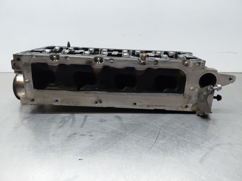 Recambio de culata para seat ateca style go referencia OEM IAM 04L103264  