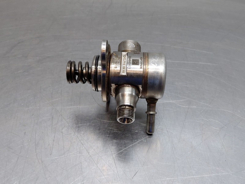Recambio de bomba combustible para volkswagen golf viii lim. (cd1) bluemotion referencia OEM IAM   
