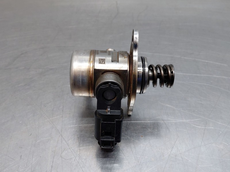 Recambio de bomba combustible para volkswagen golf viii lim. (cd1) bluemotion referencia OEM IAM   