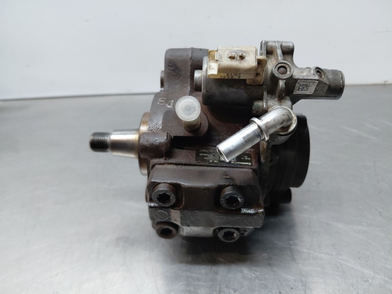 Recambio de bomba inyeccion para ford c-max titanium referencia OEM IAM   